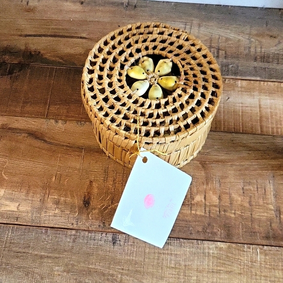 Shell basket with coasters - Picture 1 of 4